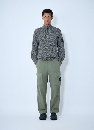 Stone Island Logo Patch Pants Green sto0164056