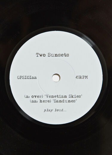 - Music - Black mus0400645