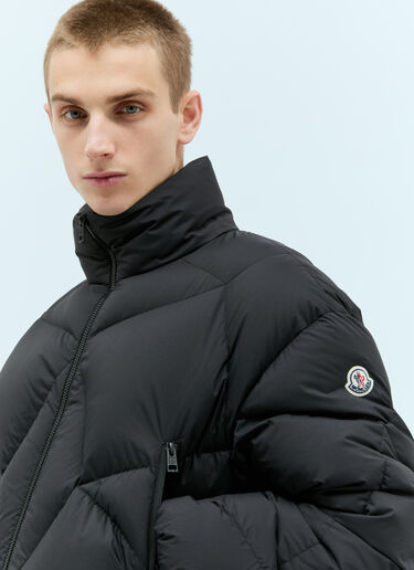 Moncler Vardar Short Down Jacket Black mon0158006