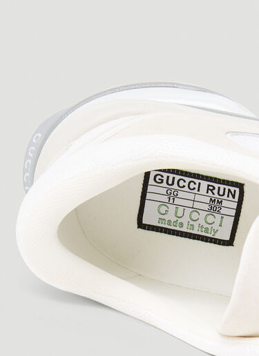 Gucci Suede Run Logo Embossed Sneakers White guc0153075