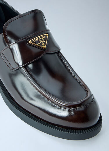 LN-CC® - Prada: Leather Loafers with Logo Plaque - Brown Prada Leather Loafers with Logo Plaque Brown pra0265016
