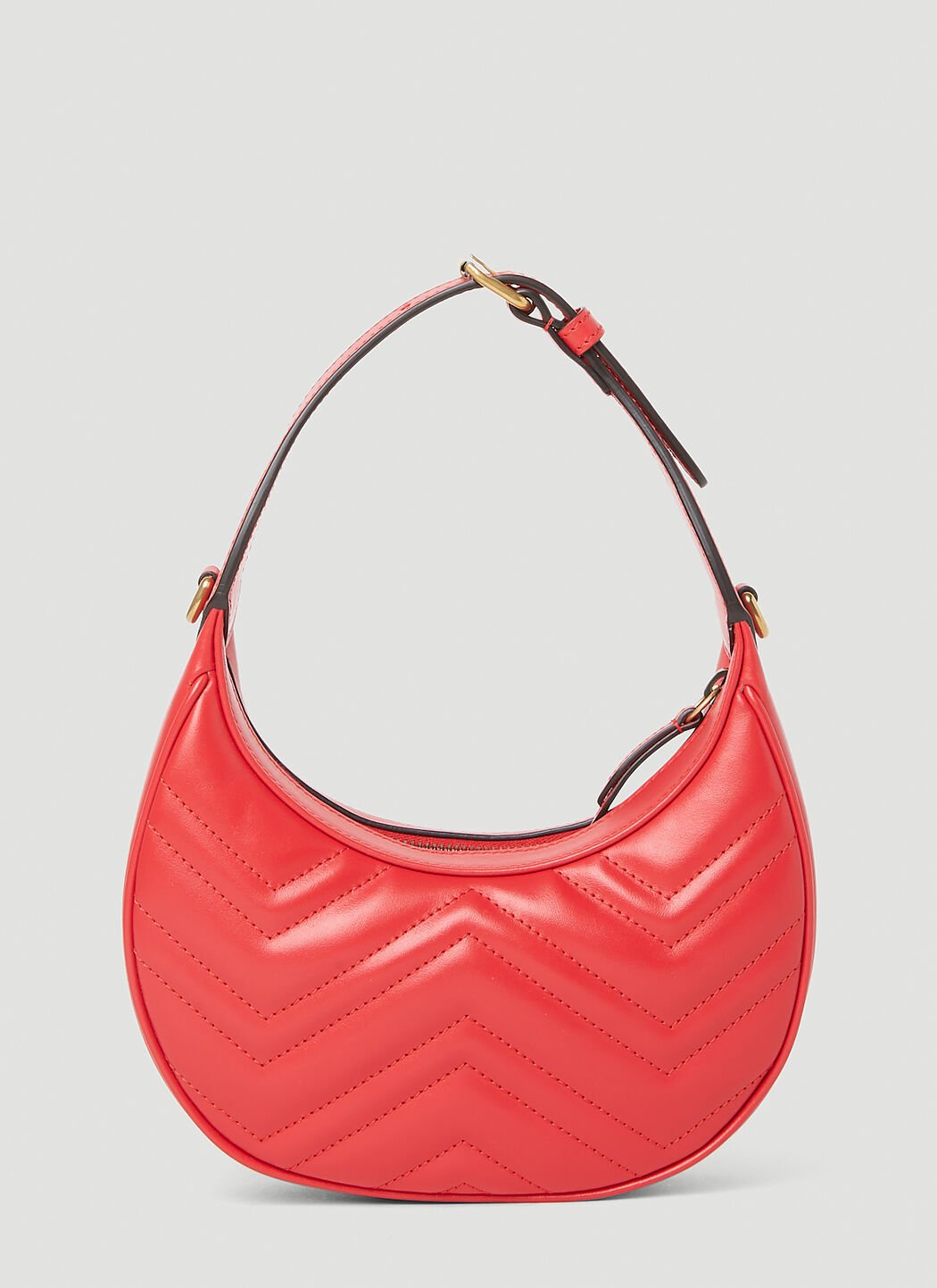 Gucci Women s GG Marmont Mini Shoulder Bag in Red LN CC