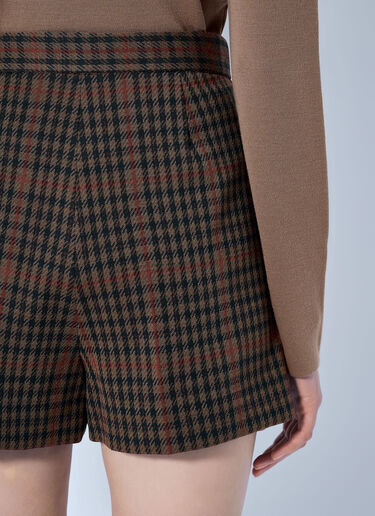 LN-CC® - Max Mara: Pleated Check Shorts - Brown Max Mara Pleated Check Shorts Brown max0266016