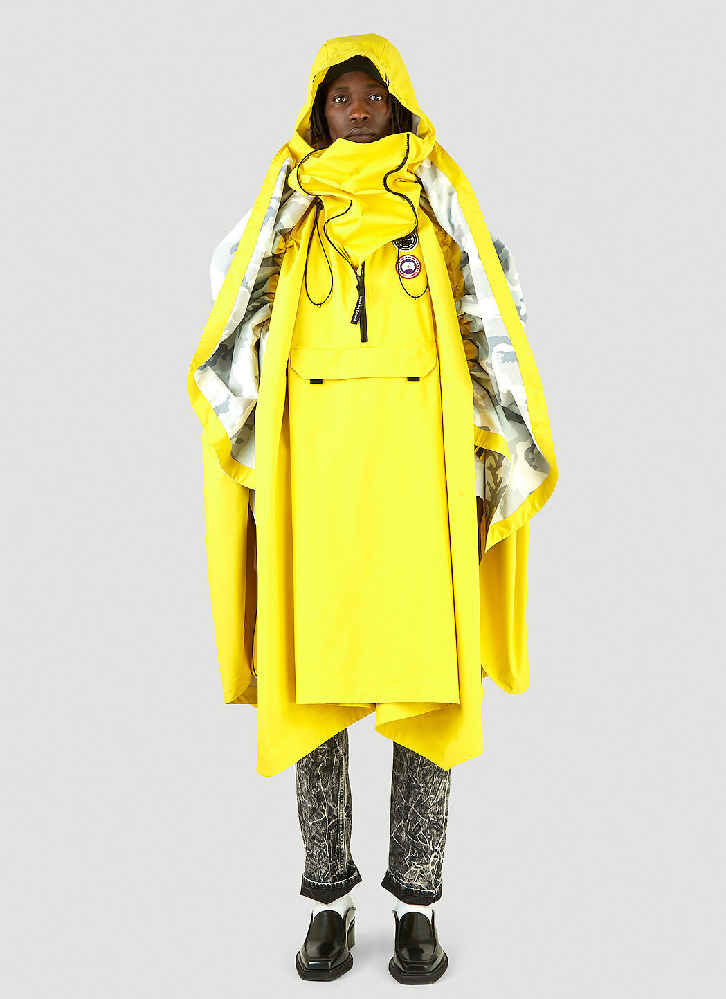 canada goose field poncho