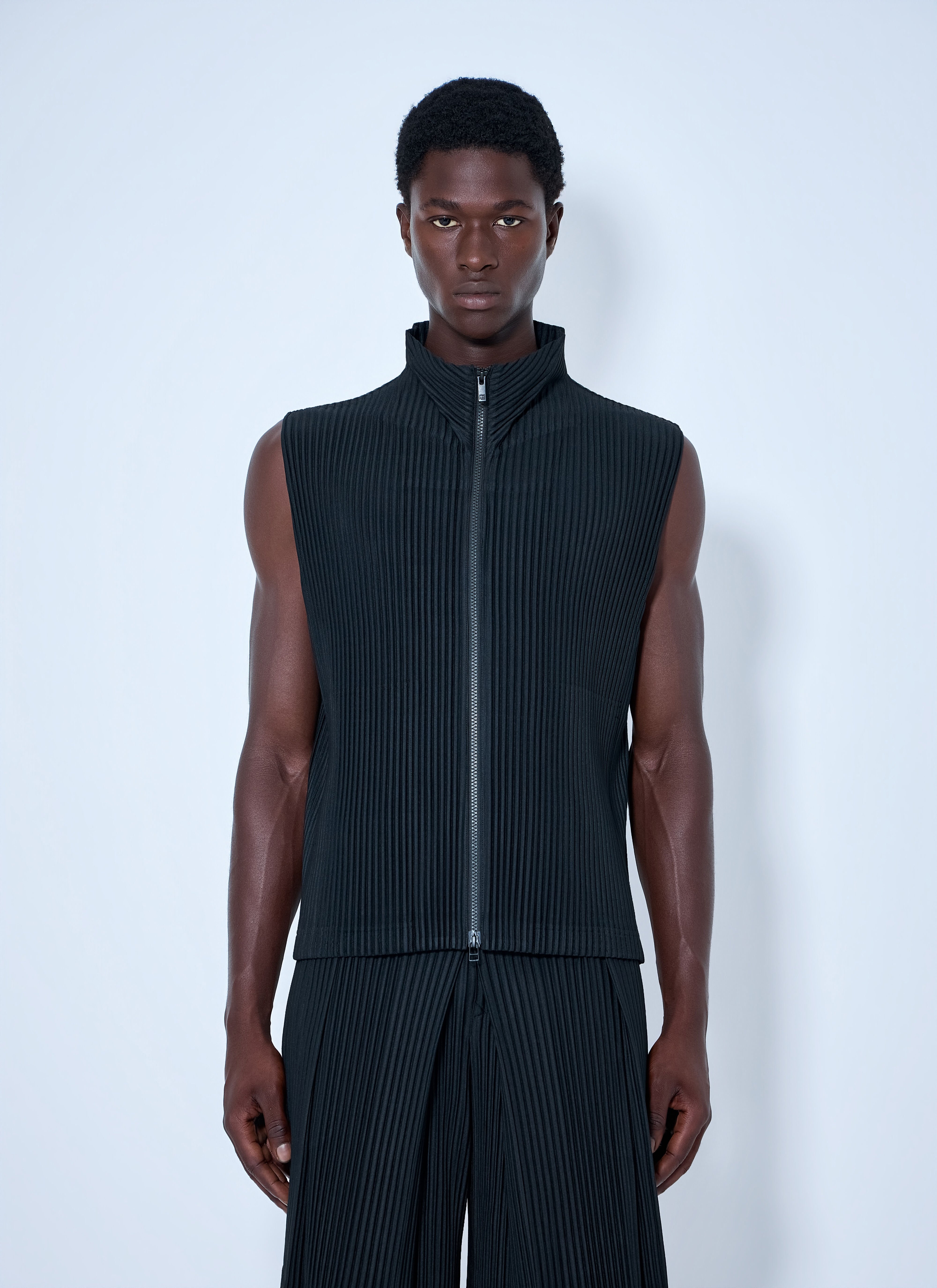 HommePlisséIsseyMiyake：メンズプリーツズボン＆トップス|LN-CC®