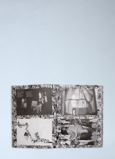 Antenne Books Celebrating 25 Years Of Always Stress With BLESS N°42–N°74 Magazine Green ane0558009