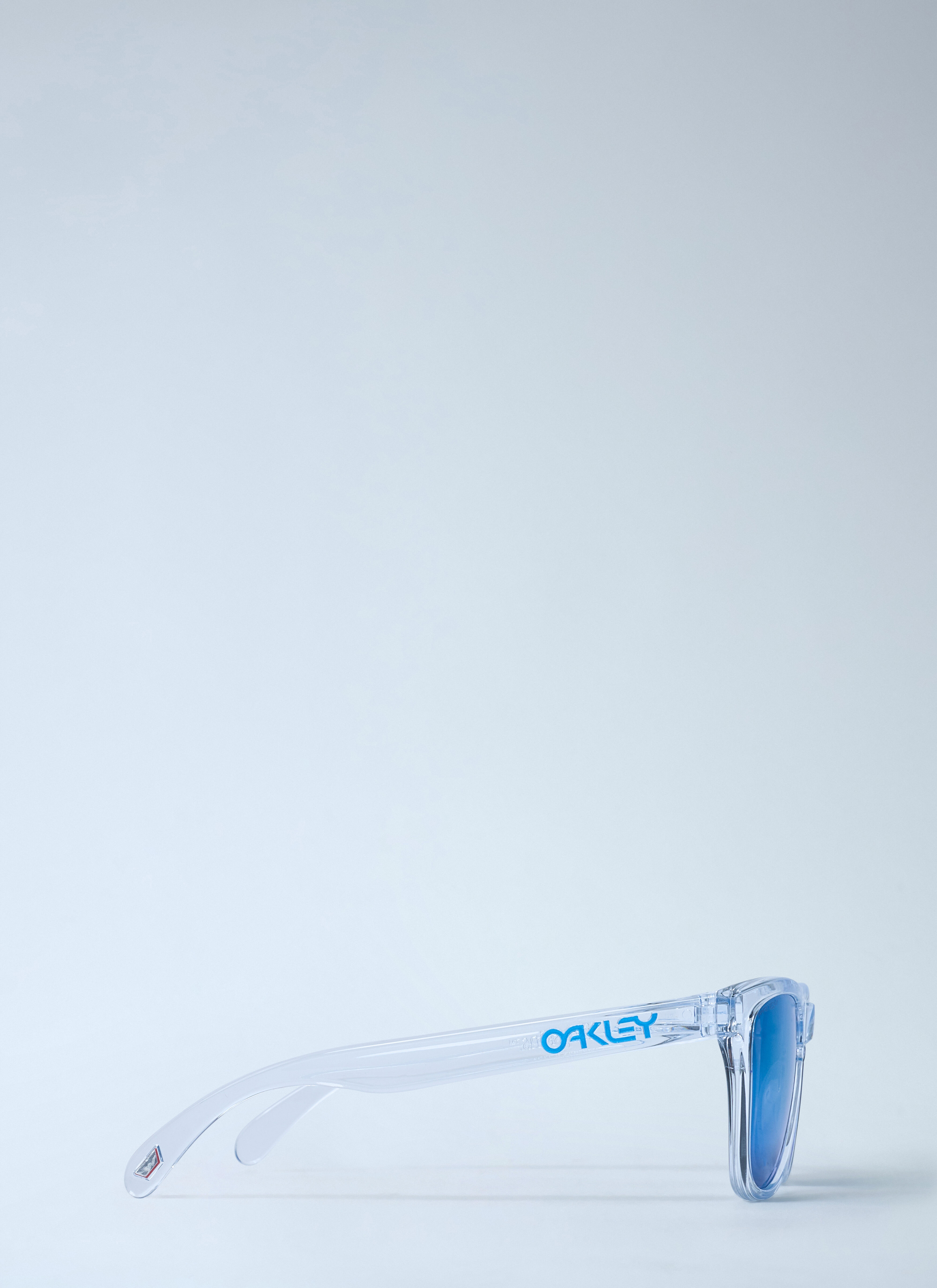 Oakley レディース フロッグスキンサングラス の ホワイト | LN-CC®