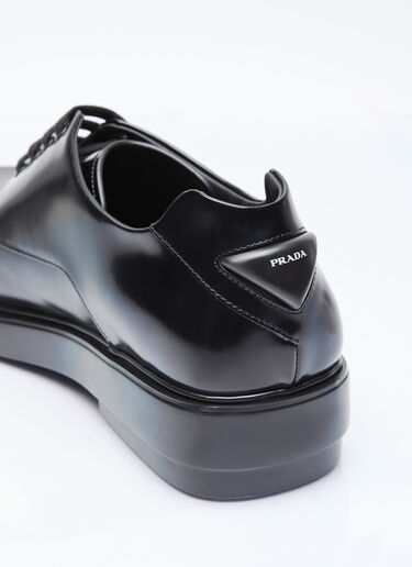 Prada Square Toe Derby Shoes Black pra0156013