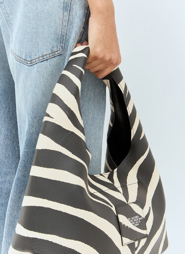 The Zebra Sack Shoulder Bag Marc Jacobs The Zebra Sack Shoulder Bag Black mcj0258006