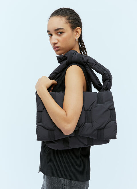 Issey Miyake スクエアクッションショルダーバッグ ホワイト ism0254004