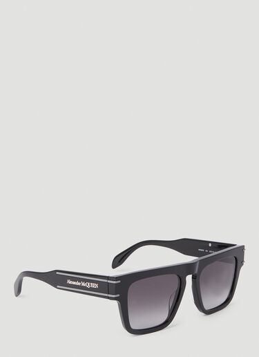 Square Sunglasses Alexander McQueen Square Sunglasses Black amq0152040