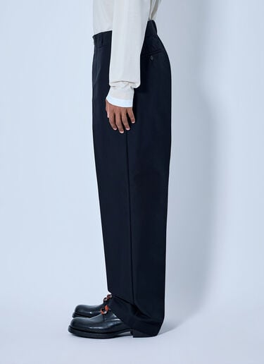 LN-CC® - Prada: Canvas Logo-Plaque Trousers - Black Prada Canvas Logo-Plaque Trousers Black pra0166205