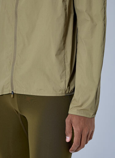LN-CC® - HOKA: Skyflow Wind Jacket - Green HOKA Skyflow Wind Jacket Green hok0165035