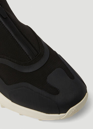 Y-3 Swift R3 Terrex Sneakers Black yyy0349014