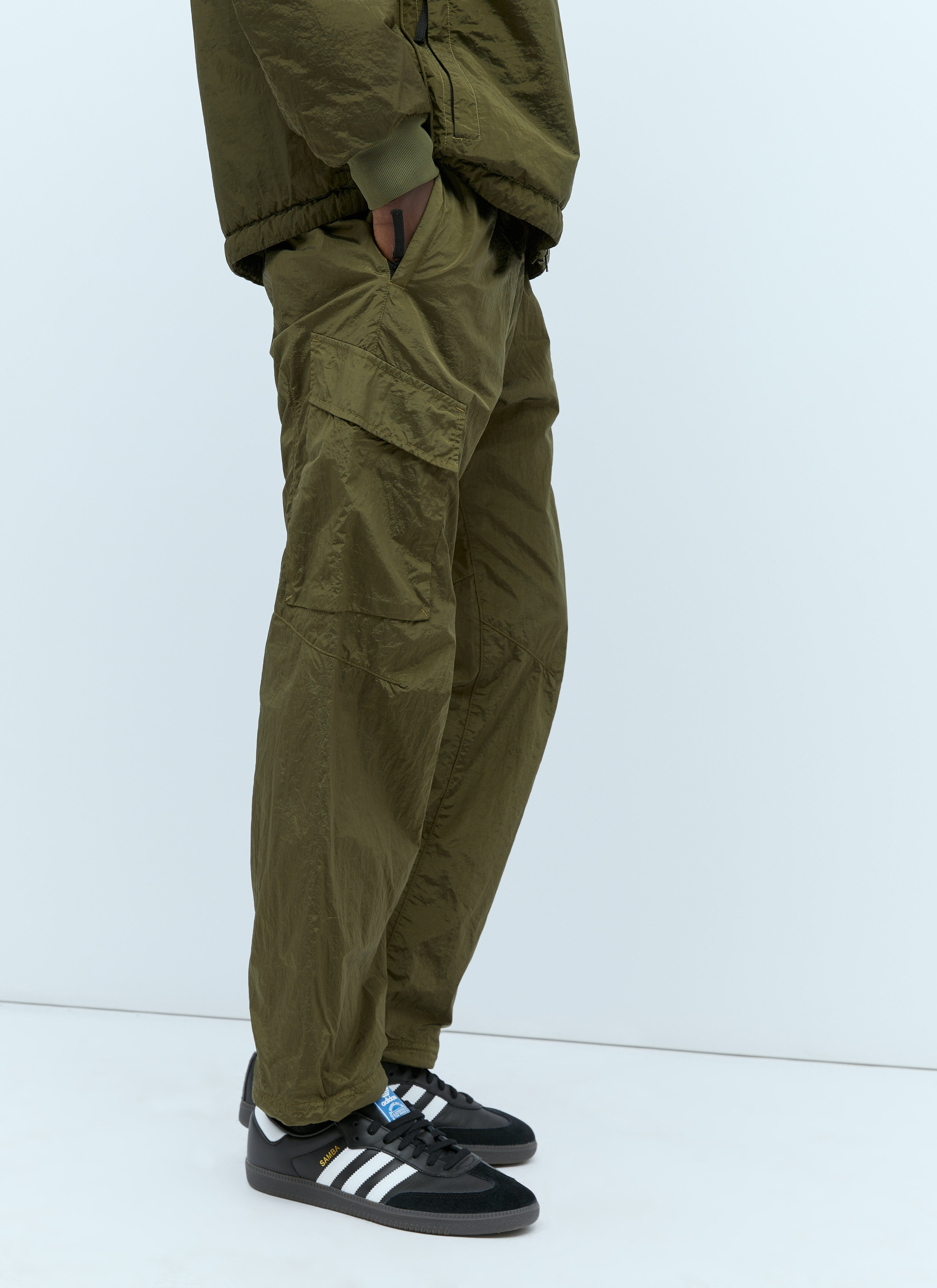 Stone Island Men s Regenerated Nylon Cargo Pants in Green LN CC