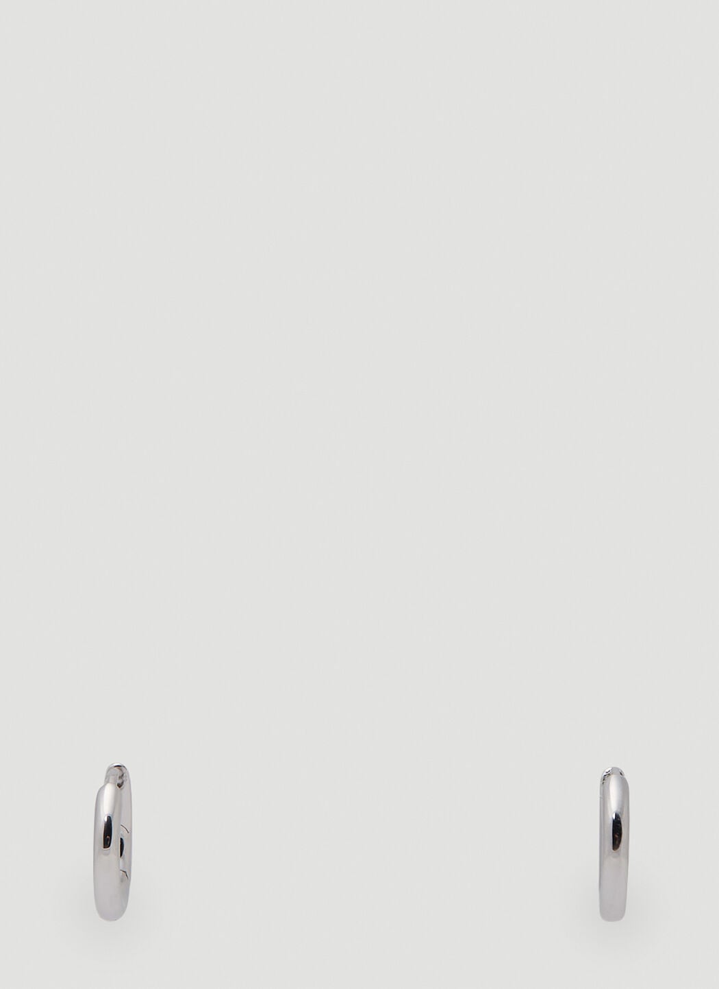 Tom Wood Men's' Classic Small Hoop Earrings in Silver | LN-CC®