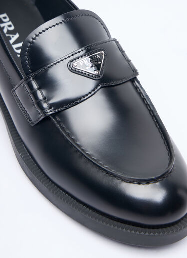 Prada Logo Plaque Leather Loafers Black pra0258036