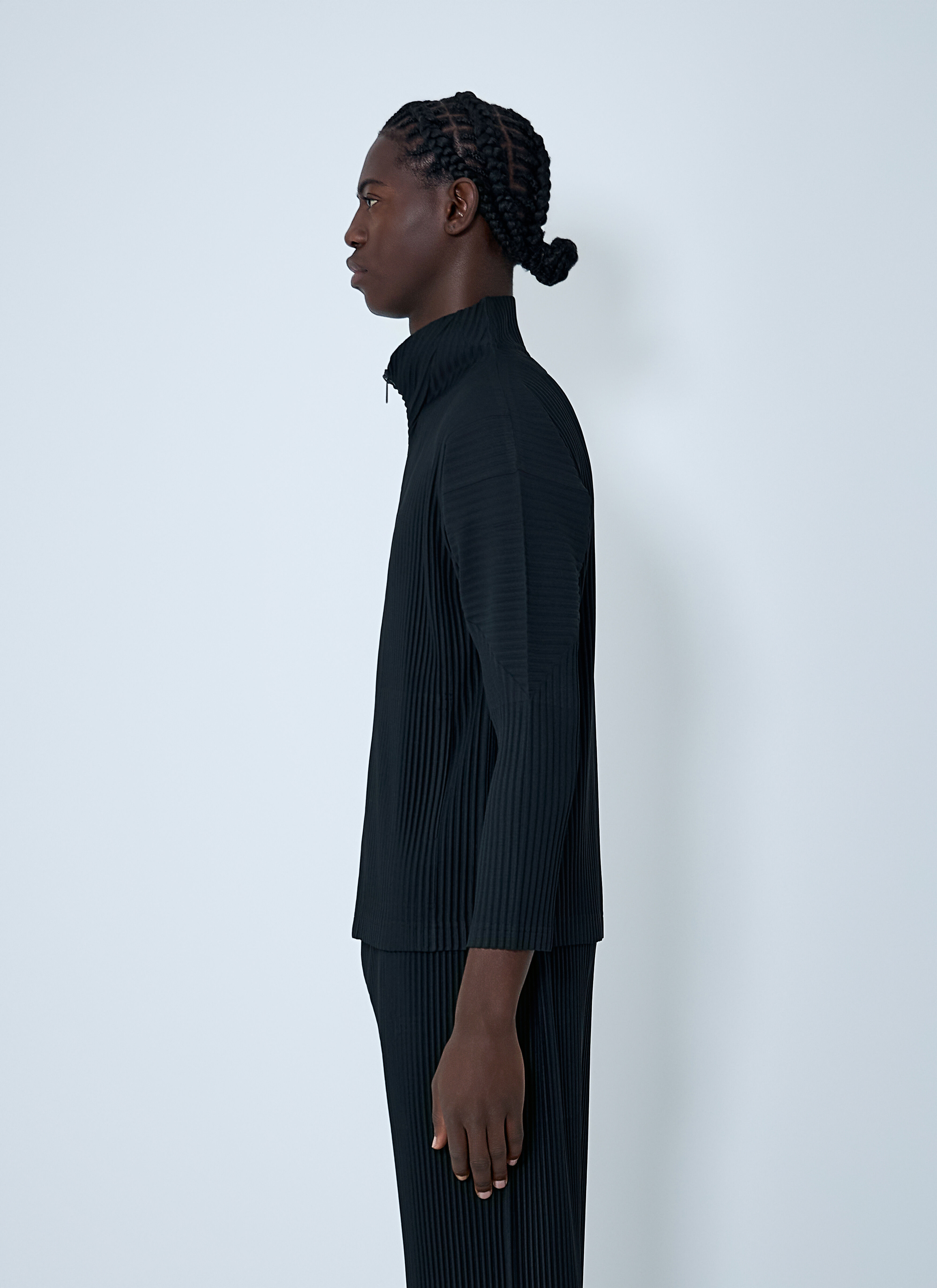 Homme Plissé Issey Miyake Men's' Pleated Zip-Up Jacket in Black