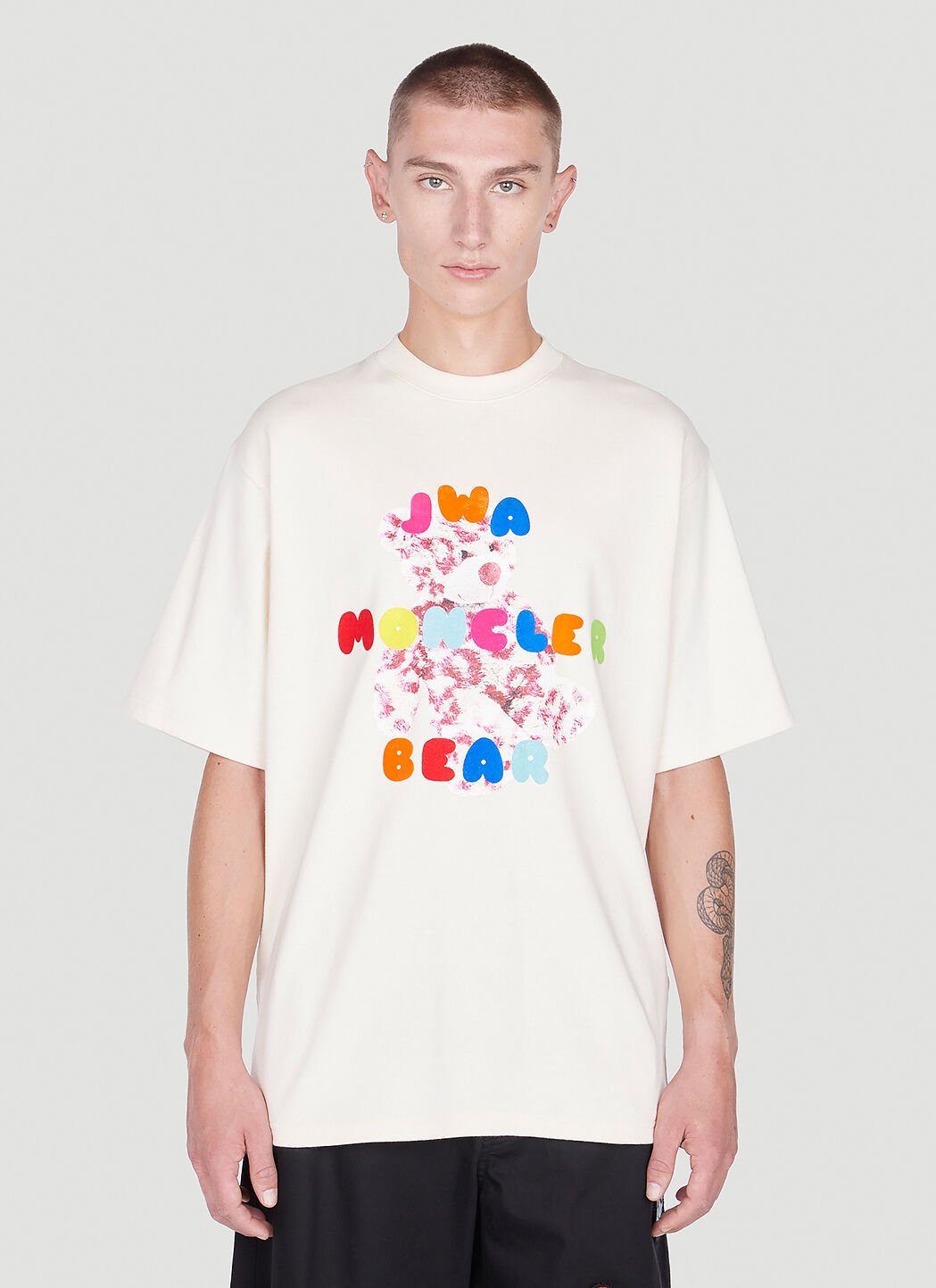 1 Moncler JW Anderson Graphic Print T Shirt in Cream LN CC