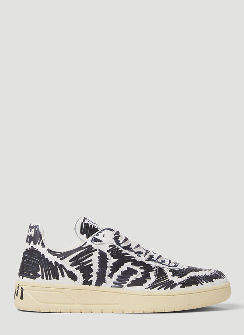 Veja V10 로우탑 스니커즈 화이트 vej0352024