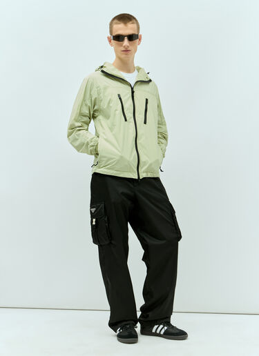 Stone Island Lightweight Windbreaker Jacket Green sto0156043