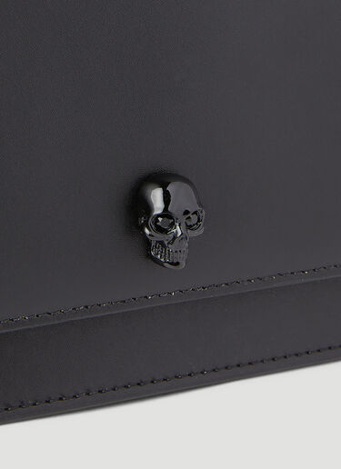 Alexander McQueen Skull Medium Shoulder Bag Black amq0245033