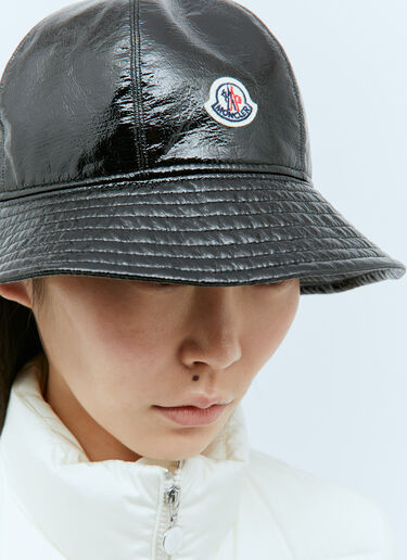 Moncler Logo Patch Bucket Hat Black mon0257037