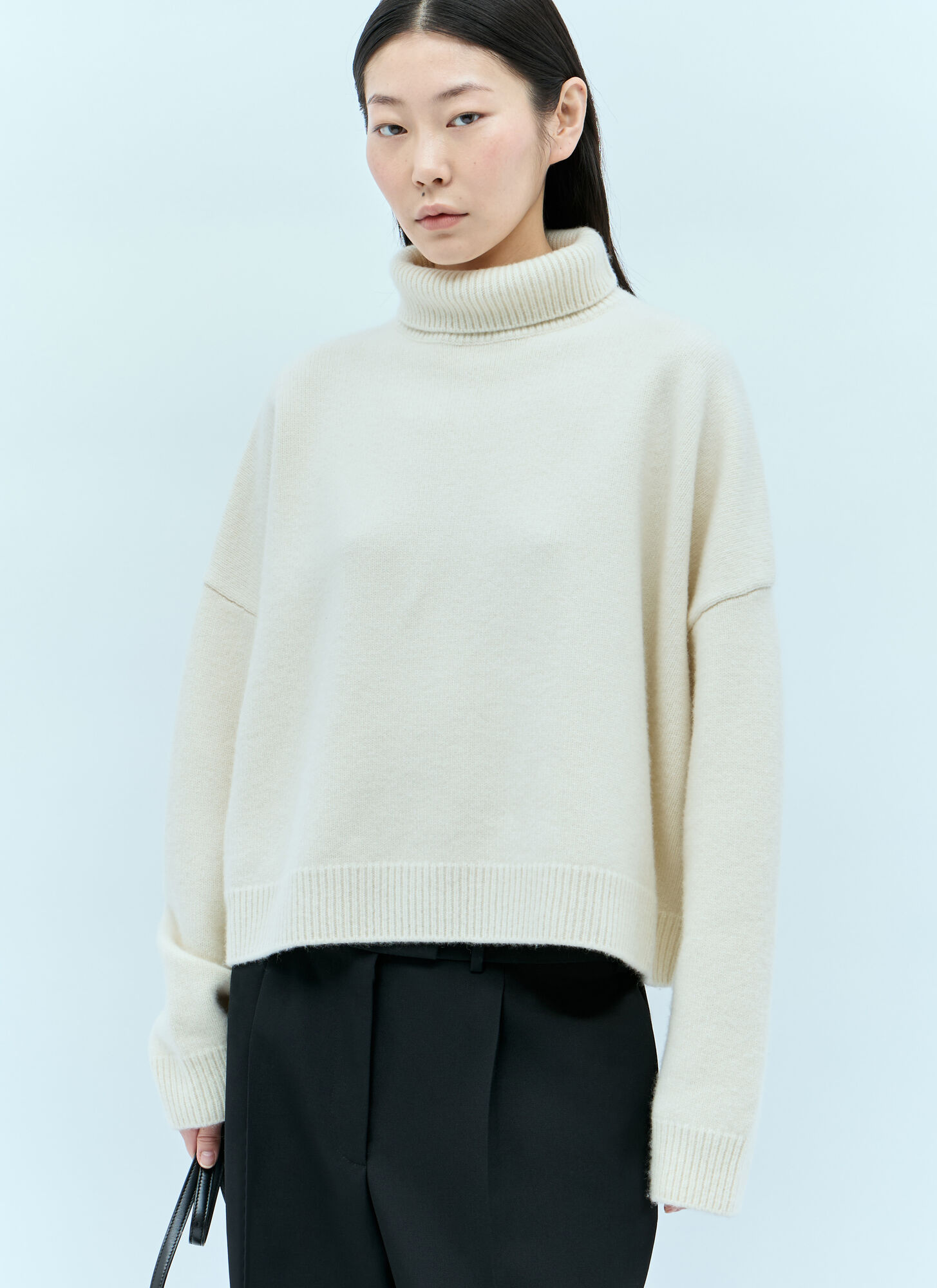 The Row Ezio Turtleneck Wool Cashmere Sweater In Cream