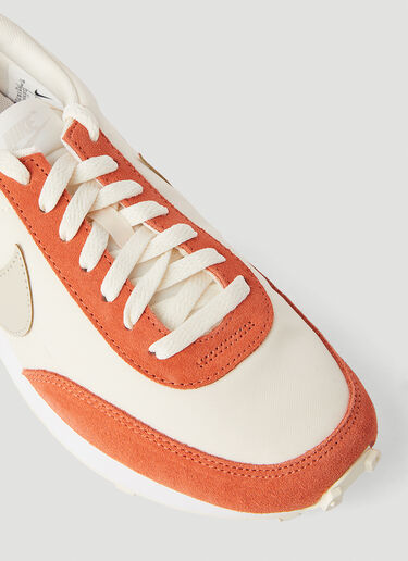 Nike Daybreak Sneakers Beige nik0246046
