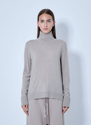 LN-CC® - Max Mara: Turtleneck Fine Knit Sweater - Beige Max Mara Turtleneck Fine Knit Sweater Beige max0266106