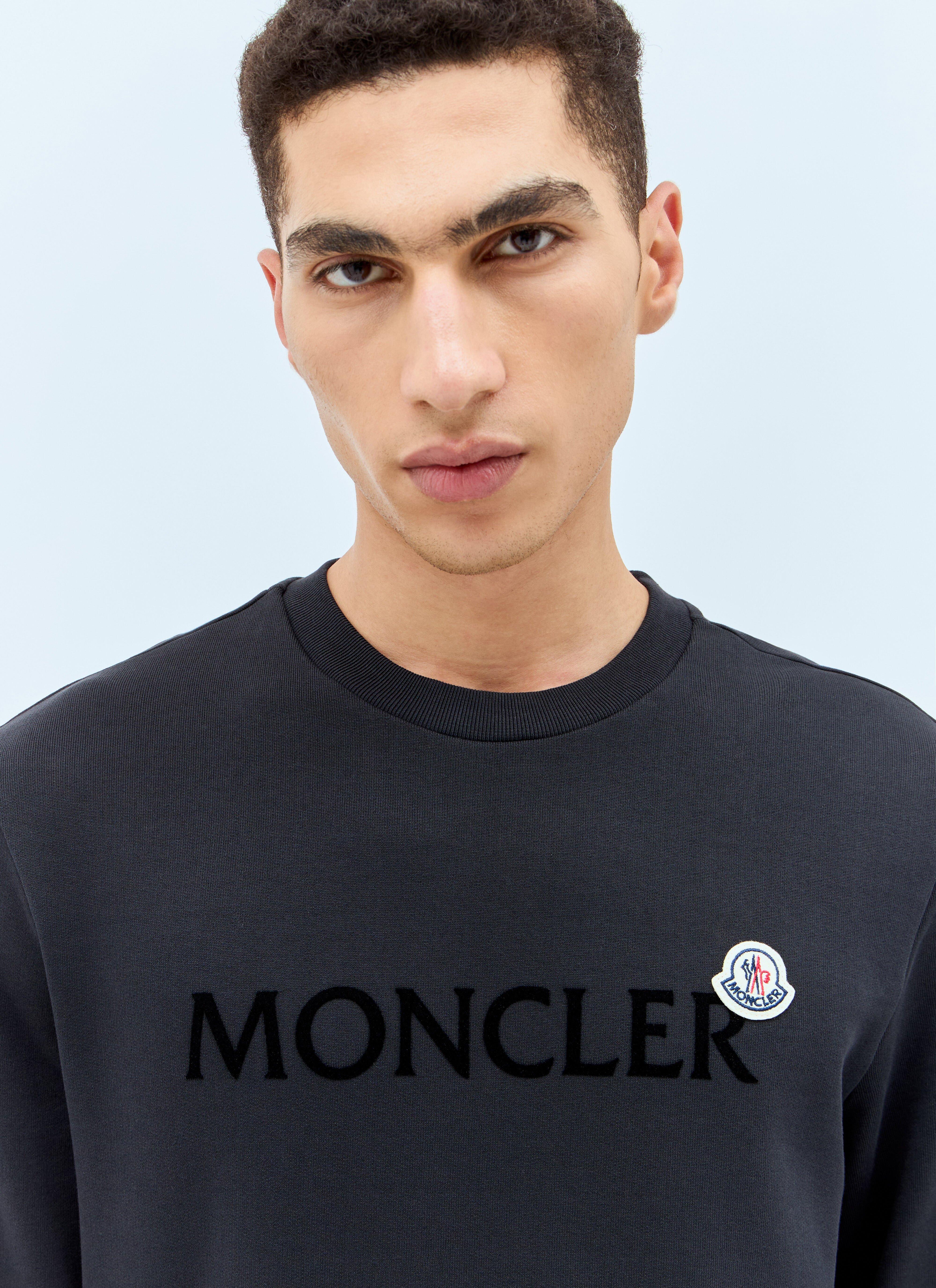 Moncler sweatshirt logo clearance