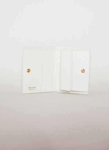 Flower Embossed Bi-Fold Wallet Prada Flower Embossed Bi-Fold Wallet White pra0254053