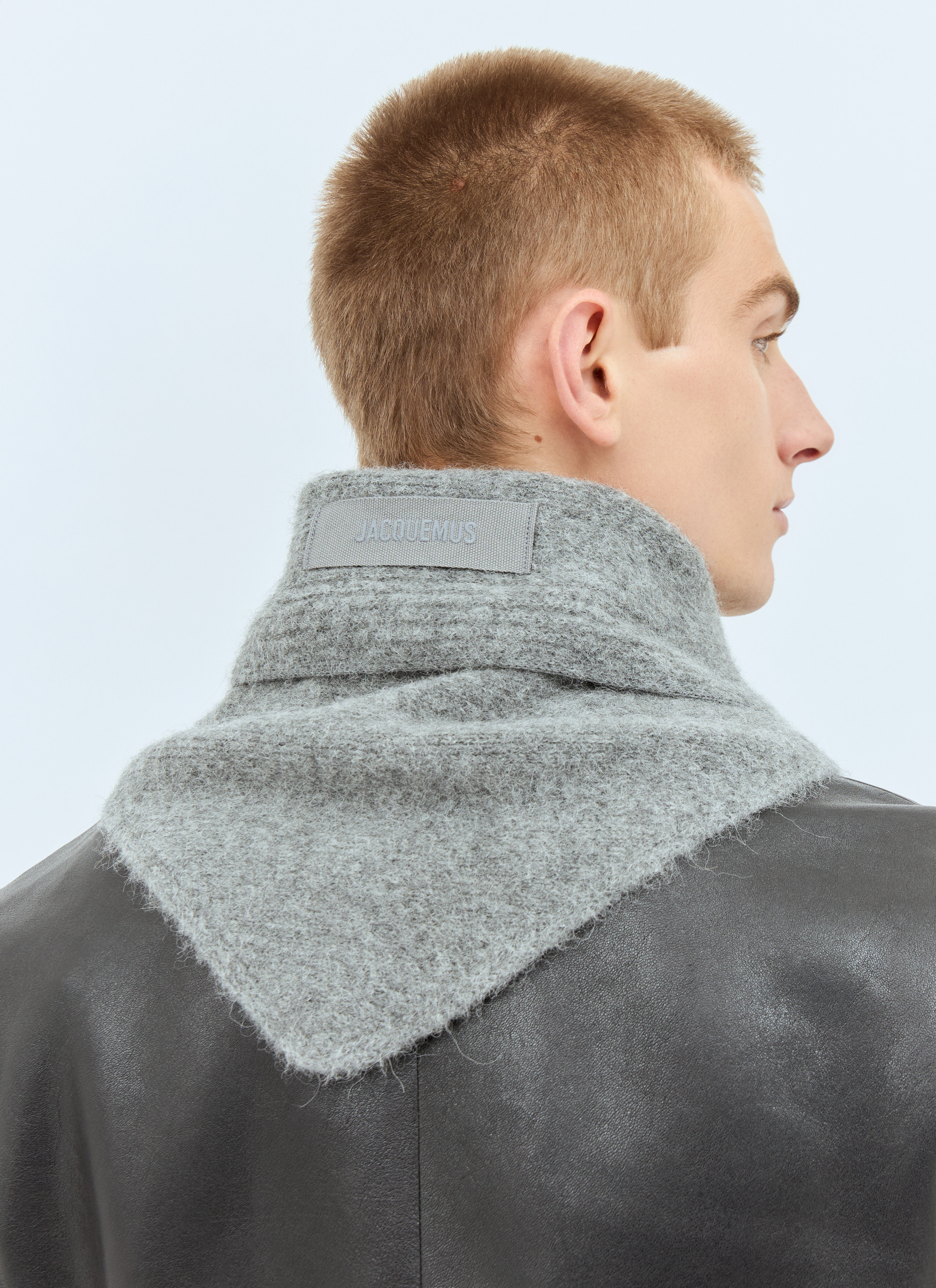 【今日の超目玉】 Men's' Jacquemus Le LN-CC® | Grey Dark in Scarf Grain Gros Chale 小物