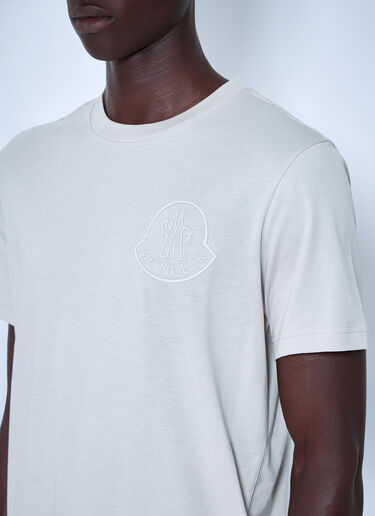 LN-CC® - Moncler: Cotton Jersey Logo T-Shirt - Grey Moncler Cotton Jersey Logo T-Shirt Grey mon0165061