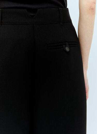 Jacquemus Le Bermuda Ovalo 短裤 黑色 jac0256006