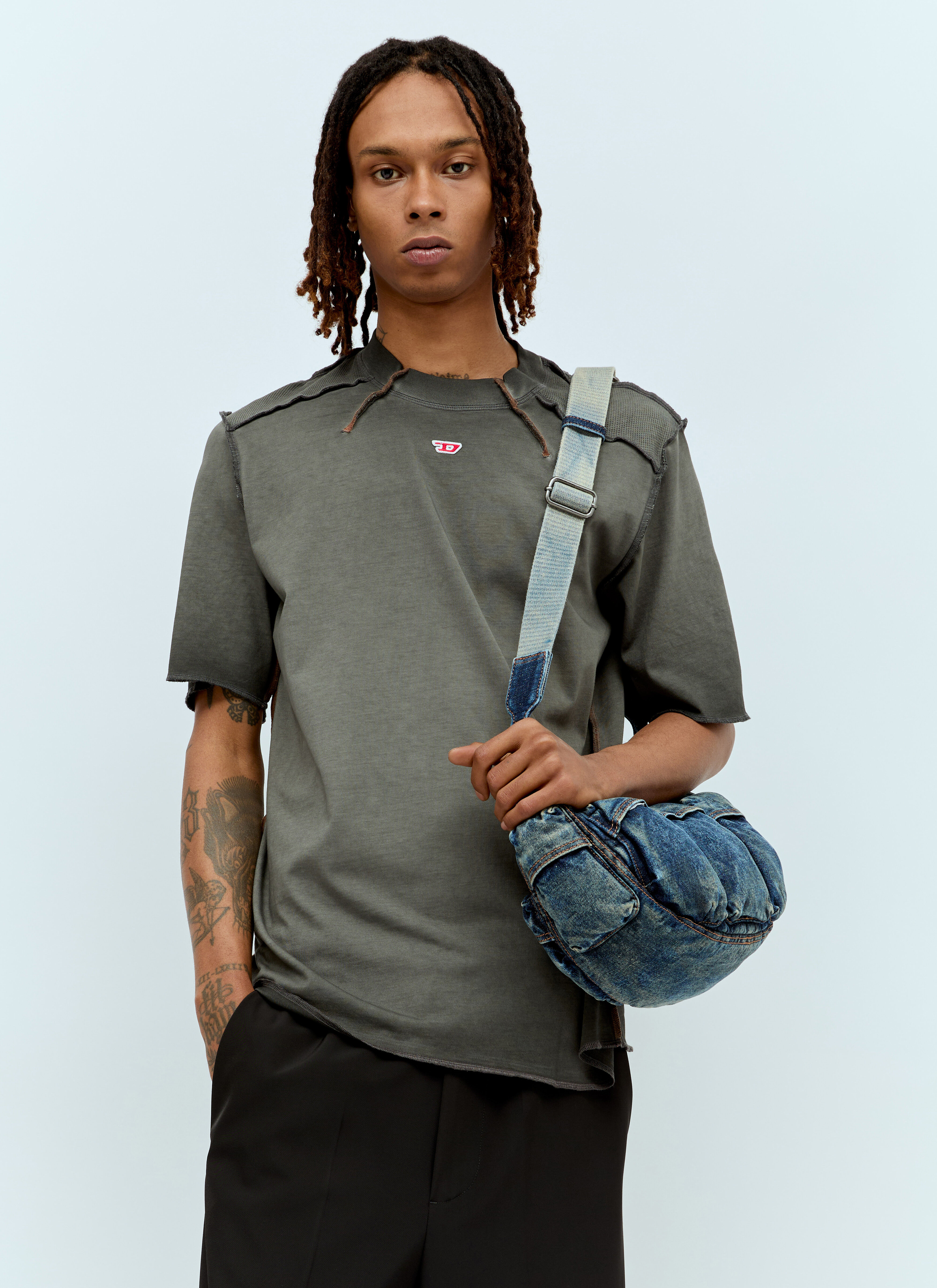 Diesel Re-Edition Travel 3000 Shoulder Bag X en Blue pour