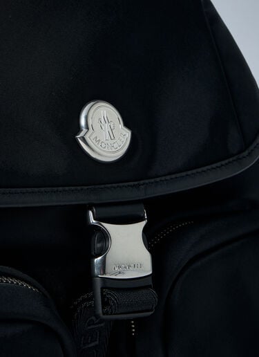 Moncler New Trick Backpack Black mon0263055