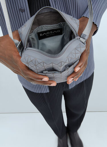 Bao Bao Issey Miyake Voyager ワントーン ショルダーバッグ グレー bao0155002
