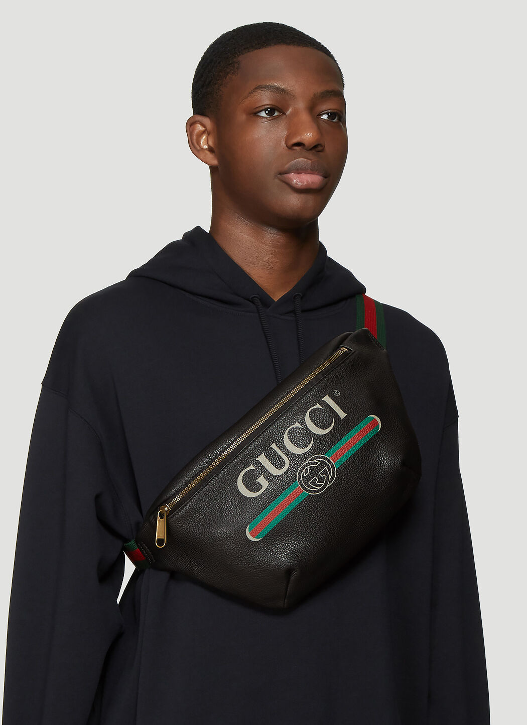 Gucci logo print sales leather belt bag