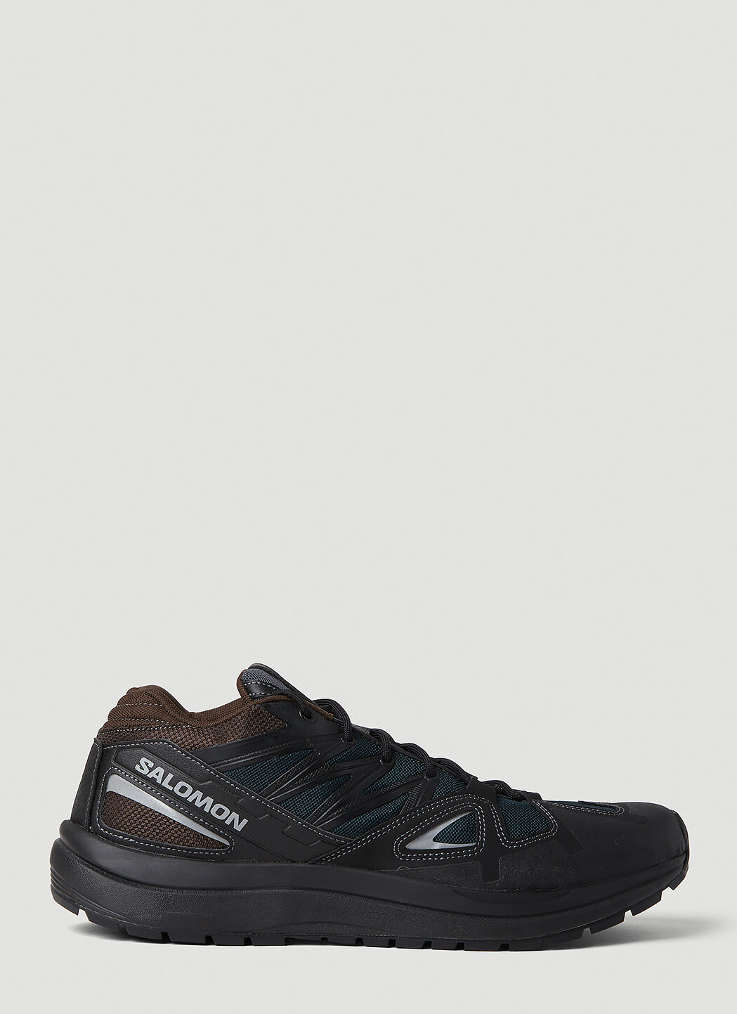 And wander shop x salomon