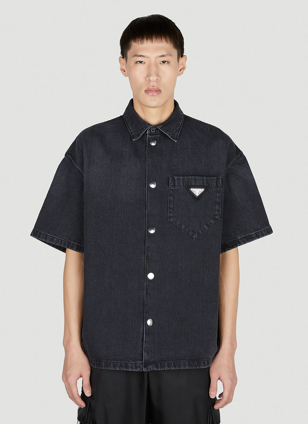 Black denim short sleeve shirt discount