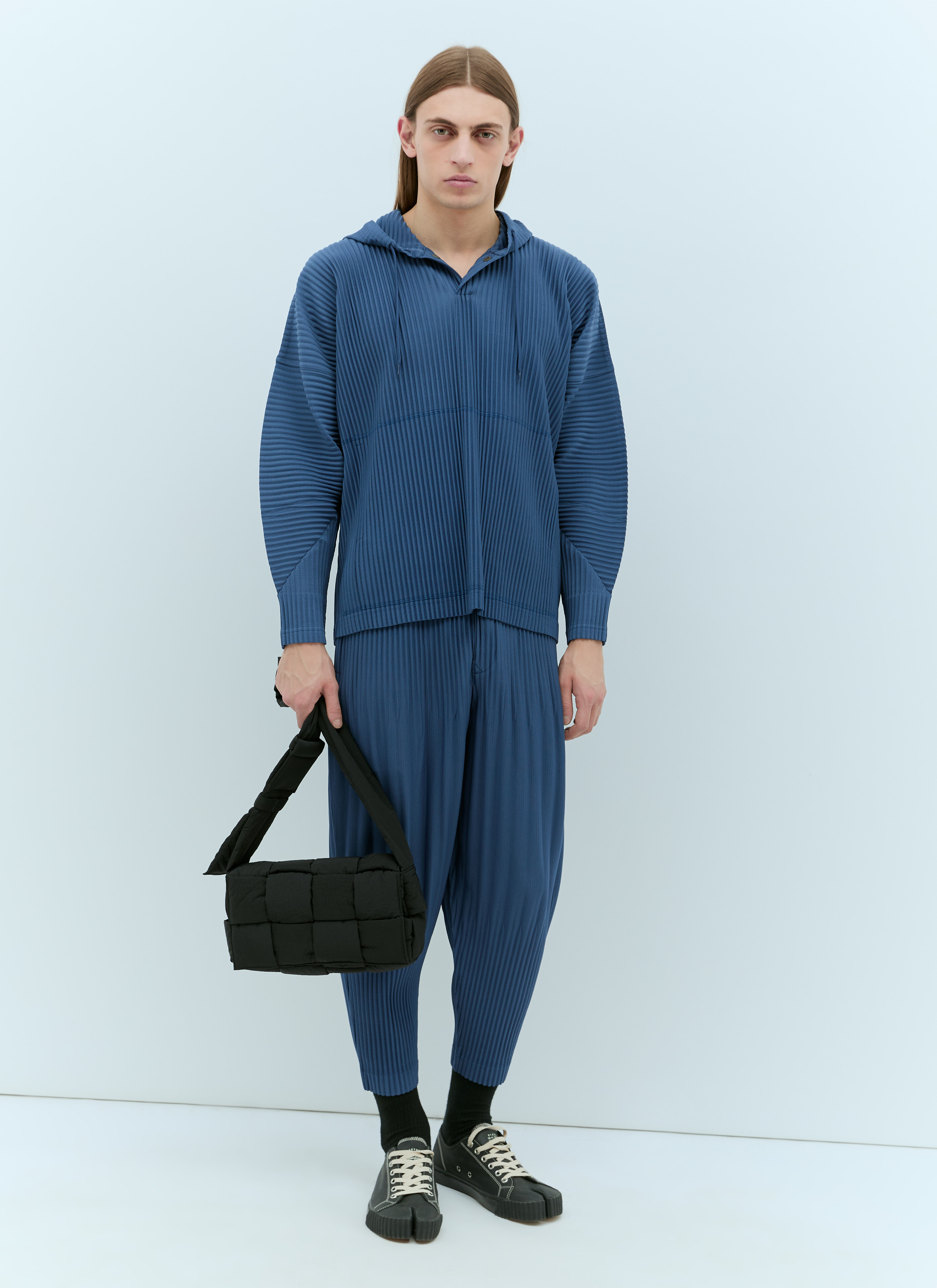 Homme Plissé Issey Miyake Men's' December Pants in Blue | LN-CC®