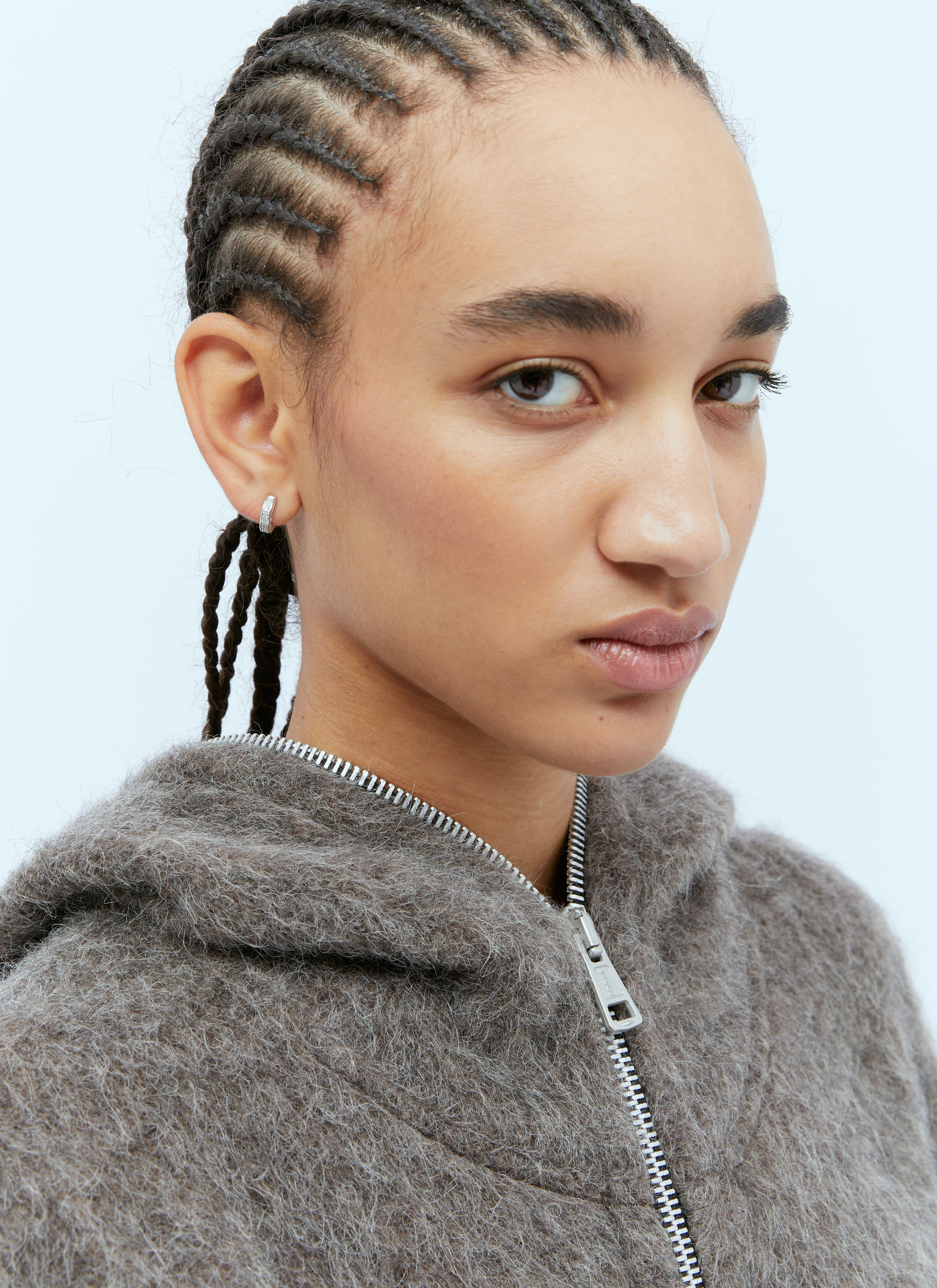 Tom Wood Nova Huggies ピアス スターリングシルバー Tom Wood Women's' Nova Huggies Earrings in Silver | LN-CC®