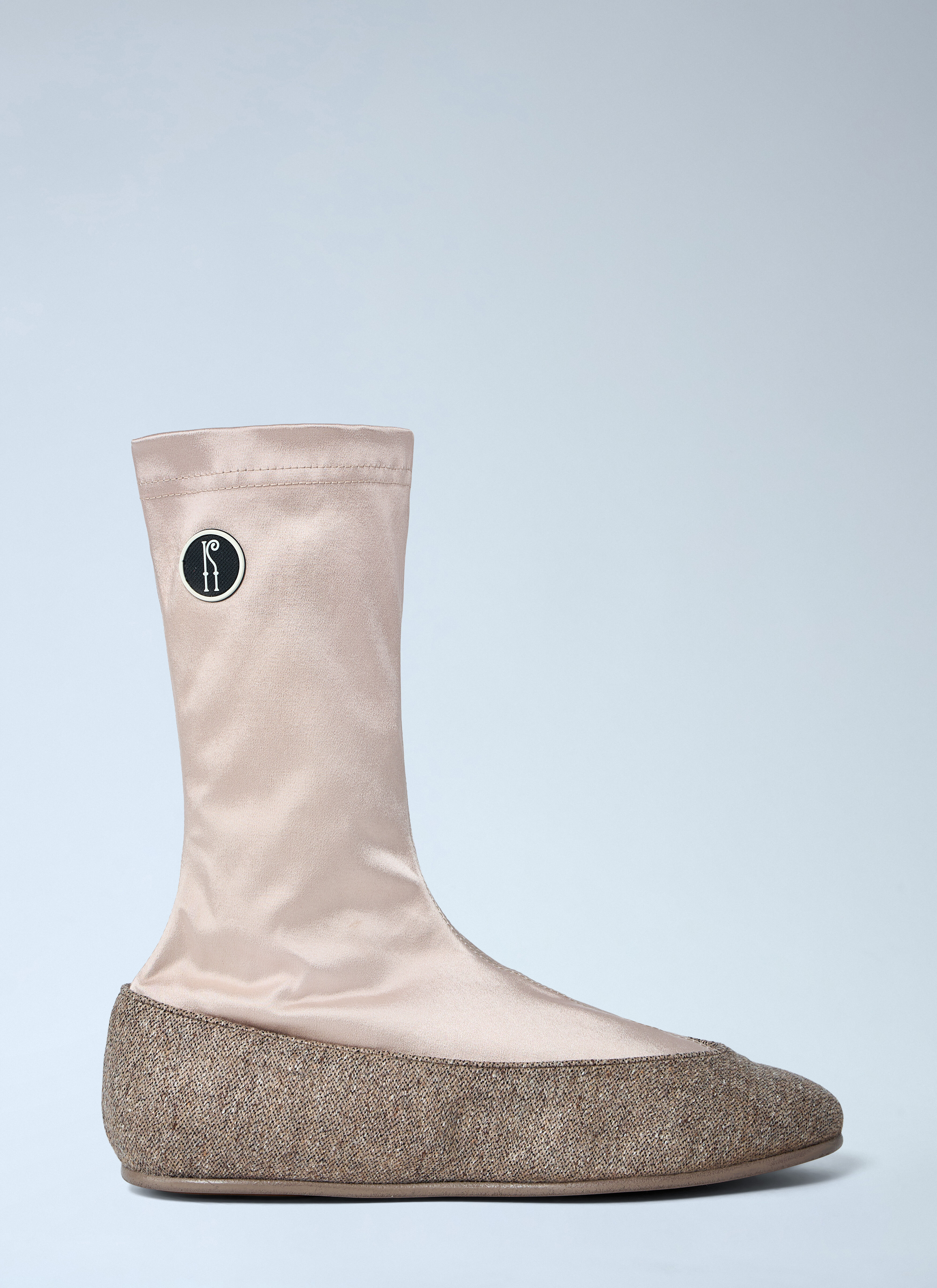 キコ コスタディノフ(KikoKostadinov)ウィメンズカラーアパレル