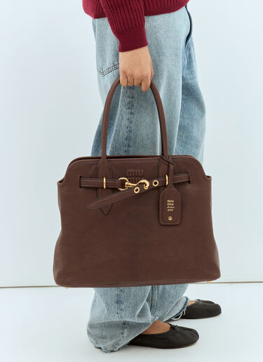 Miu Miu Aventure 中号单肩包 棕色 miu0259033