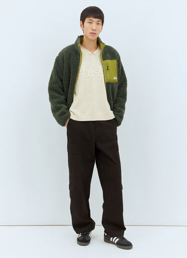 Stüssy ロールVネックロゴセーター クリーム sts0158008