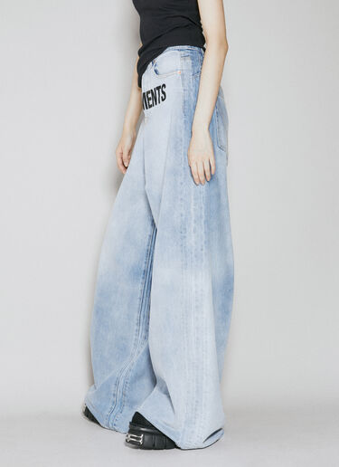 VETEMENTS ロゴ刺繍バギーデニムジーンズ ブルー vet0254001