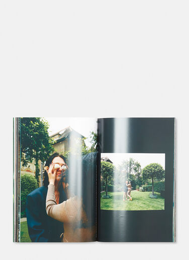 Book Gut Magazine – Issue 3 The Food Issue by Ami Evelyn Hughes & Georgia Kemball BLACK bok0505014