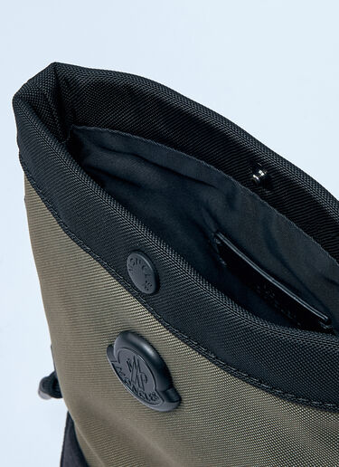 Moncler 크로스바디 폰 케이스 파우치  베이지 mon0159061