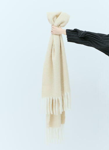 Issey Miyake Alpaca Fringe Scarf Cream ism0255014